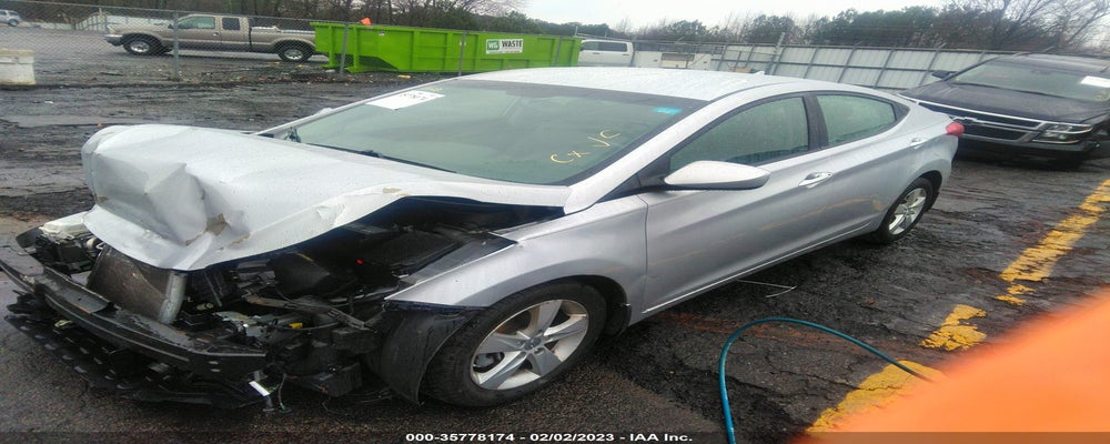 5NPDH4AE0DH397990 2013 HYUNDAI ELANTRA photo no. 2