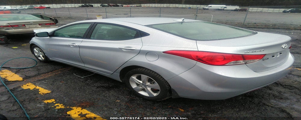 5NPDH4AE0DH397990 2013 HYUNDAI ELANTRA photo no. 3