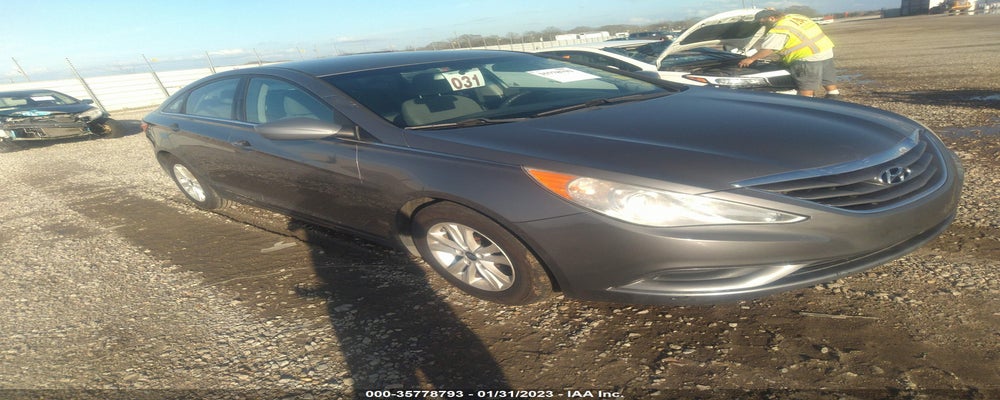 5NPEB4AC4DH700077 2013 HYUNDAI SONATA photo no. 1
