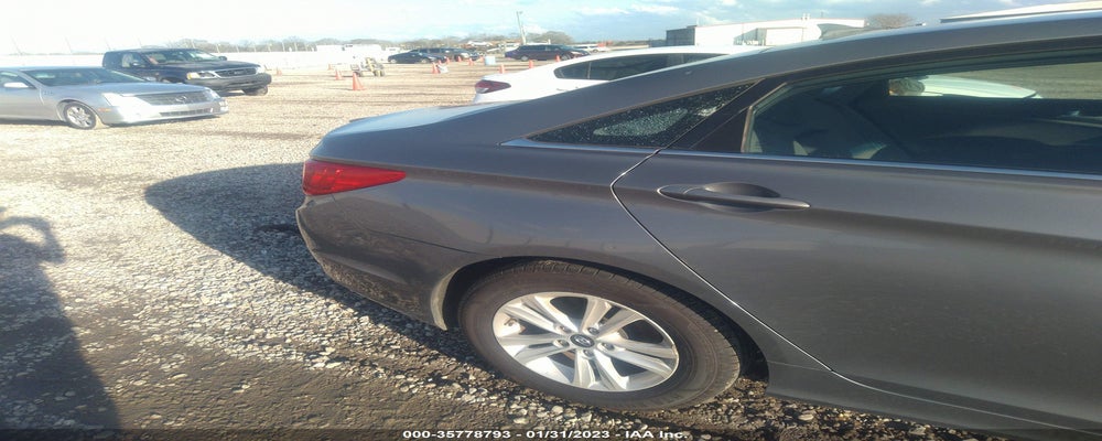 5NPEB4AC4DH700077 2013 HYUNDAI SONATA photo no. 6