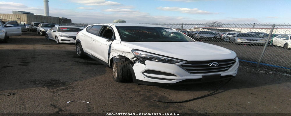 KM8J2CA46JU664679 2018 HYUNDAI TUCSON photo no. 9