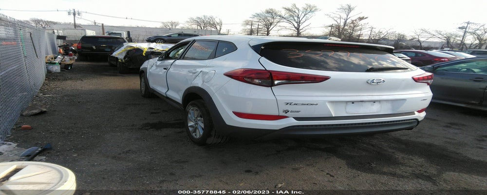 KM8J2CA46JU664679 2018 HYUNDAI TUCSON photo no. 3