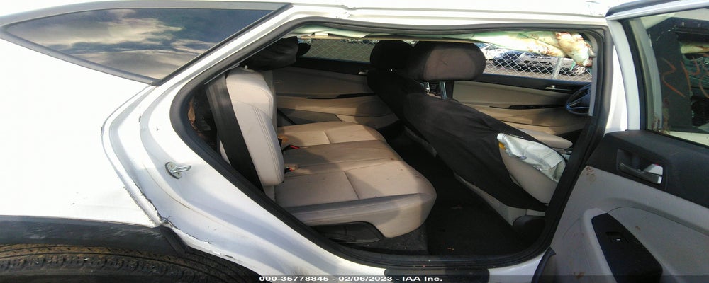 KM8J2CA46JU664679 2018 HYUNDAI TUCSON photo no. 8