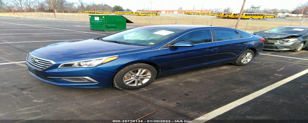 5NPE24AF6HH505923 2017 HYUNDAI SONATA photo no. 2