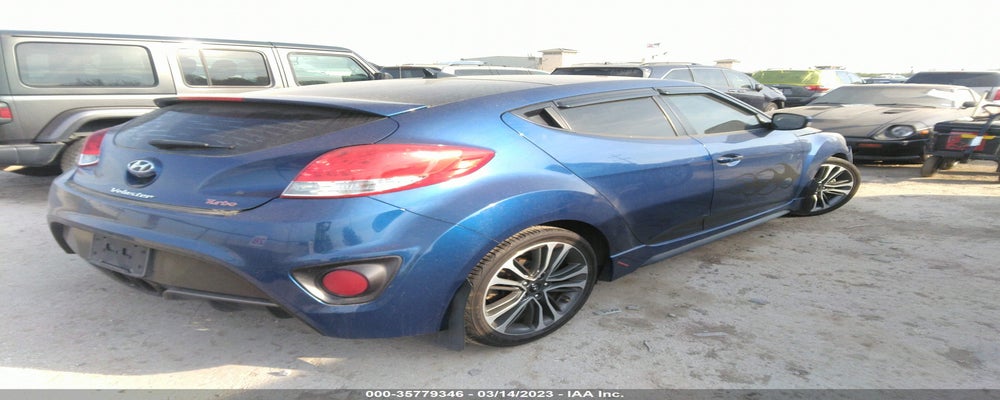 KMHTC6AE8GU278810 2016 HYUNDAI VELOSTER photo no. 4