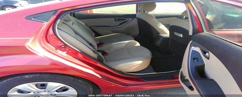 5NPDH4AE2GH744823 2016 HYUNDAI ELANTRA photo no. 8