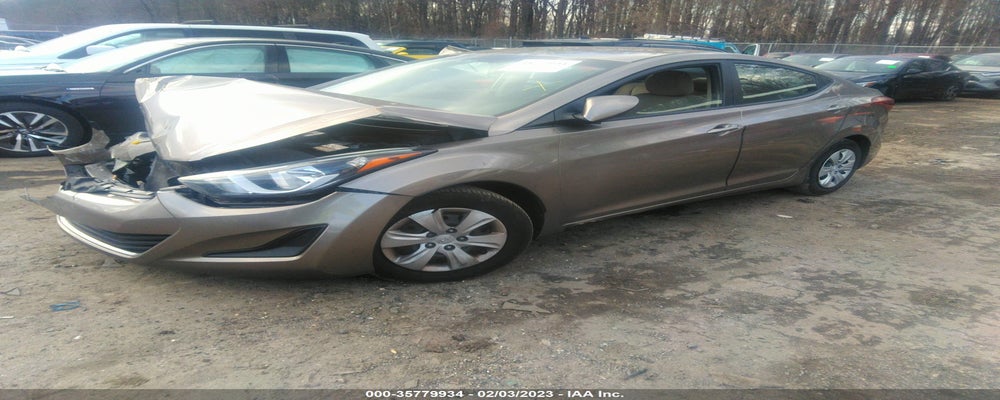 5NPDH4AE3GH757533 2016 HYUNDAI ELANTRA photo no. 2