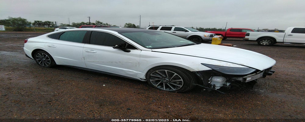 5NPEH4J22LH048645 2020 HYUNDAI SONATA photo no. 4