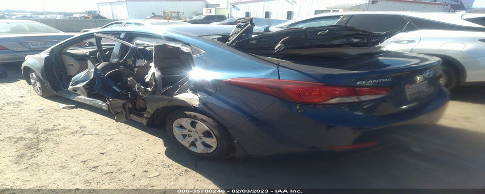 KMHDH4AE8GU489502 2016 HYUNDAI ELANTRA photo no. 3