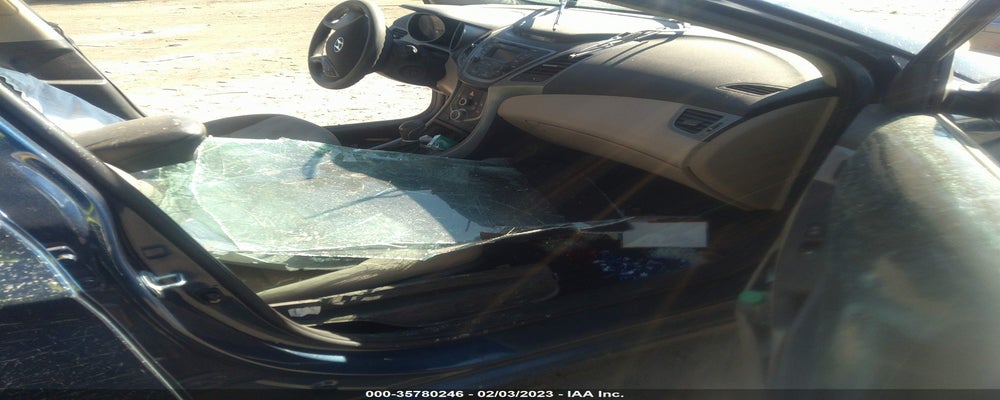 KMHDH4AE8GU489502 2016 HYUNDAI ELANTRA photo no. 5