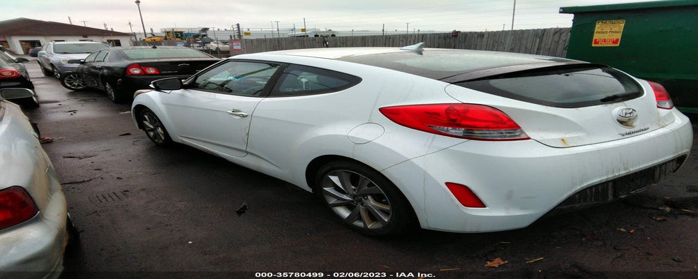 KMHTC6AD9GU271808 2016 HYUNDAI VELOSTER photo no. 3