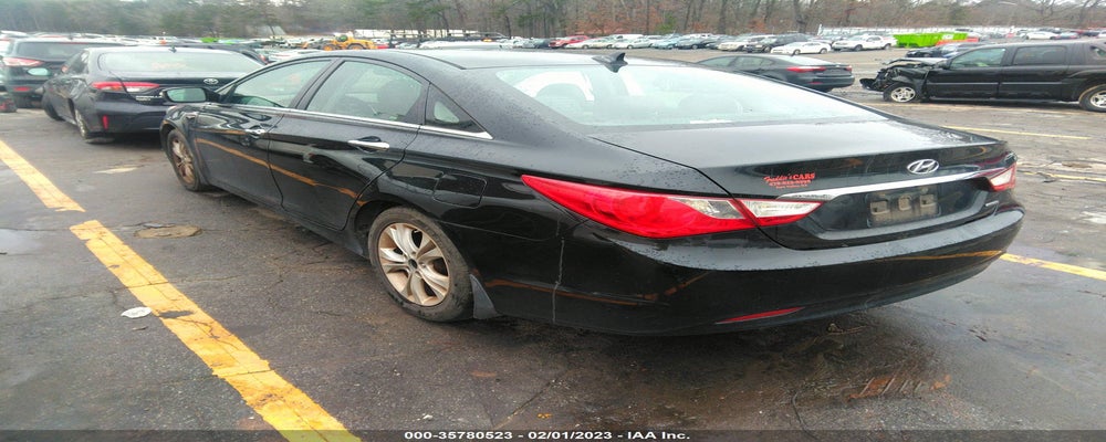 5NPEC4AC8BH273061 2011 HYUNDAI SONATA photo no. 3
