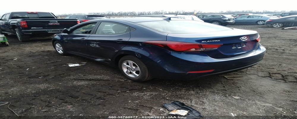 5NPDH4AE7FH569113 2015 HYUNDAI ELANTRA photo no. 3