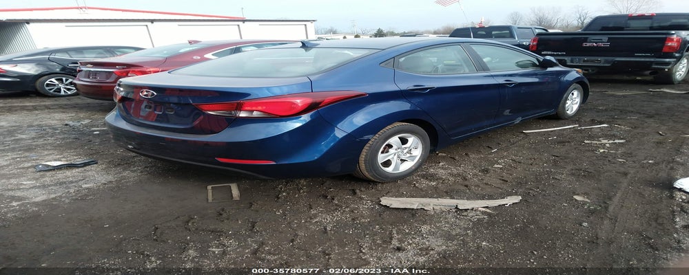 5NPDH4AE7FH569113 2015 HYUNDAI ELANTRA photo no. 4