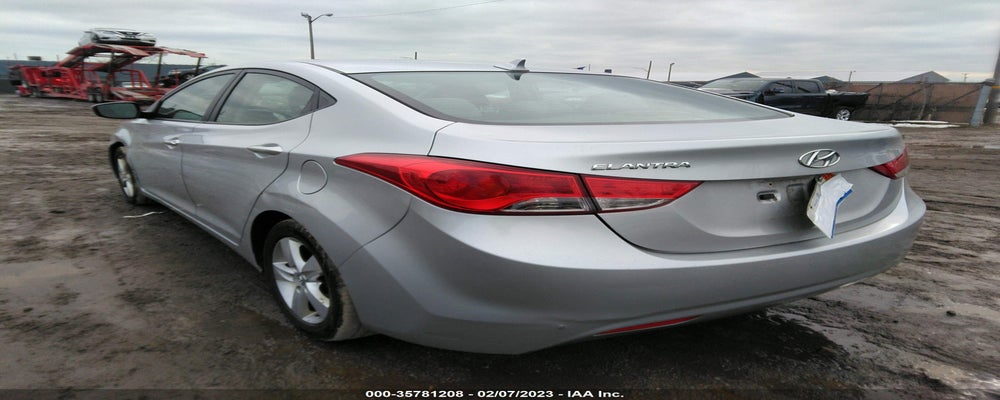 5NPDH4AEXDH237907 2013 HYUNDAI ELANTRA photo no. 3
