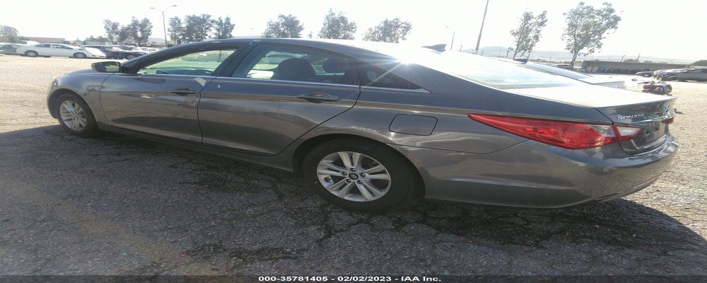 5NPEB4AC2DH808147 2013 HYUNDAI SONATA photo no. 3