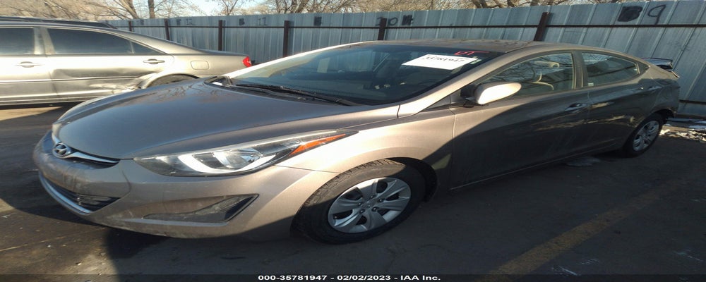 5NPDH4AE0GH716714 2016 HYUNDAI ELANTRA photo no. 2