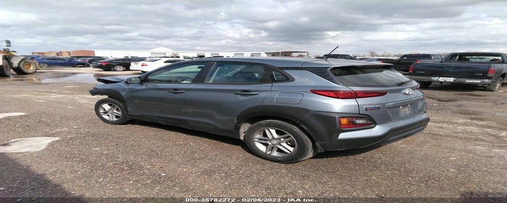 KM8K12AA8JU177569 2018 HYUNDAI KONA photo no. 3
