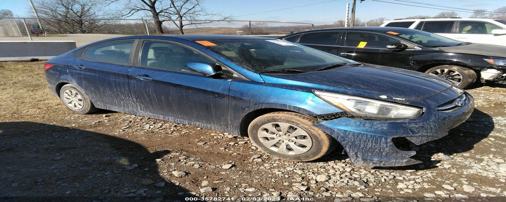 KMHCT4AE1HU221127 2017 HYUNDAI ACCENT photo no. 4