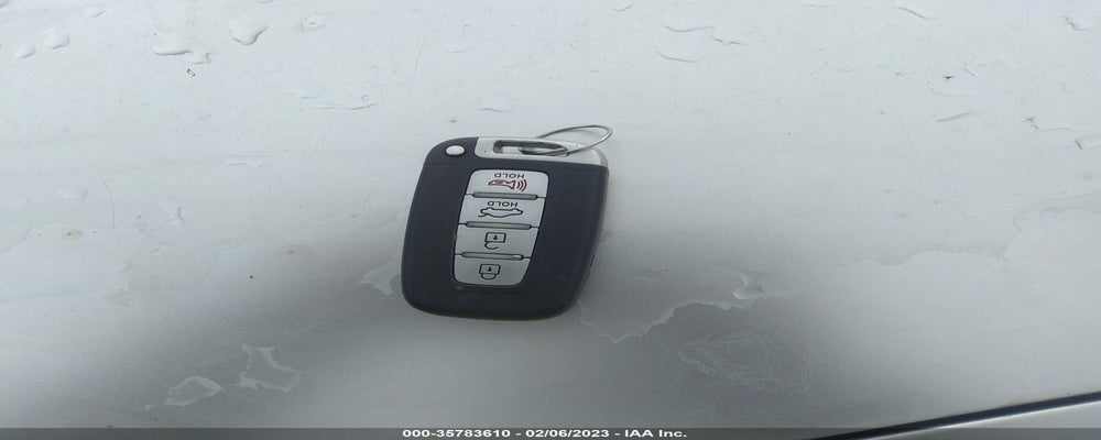5NPEC4AC4BH306749 2011 HYUNDAI SONATA photo no. 11
