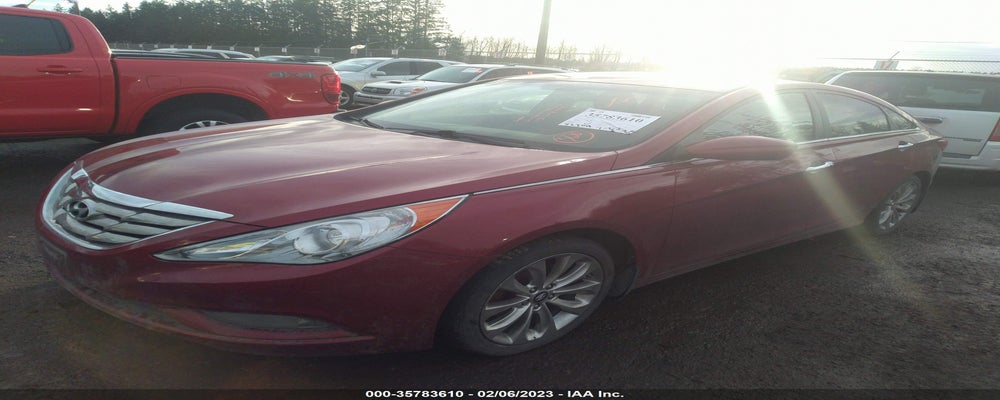 5NPEC4AC4BH306749 2011 HYUNDAI SONATA photo no. 2