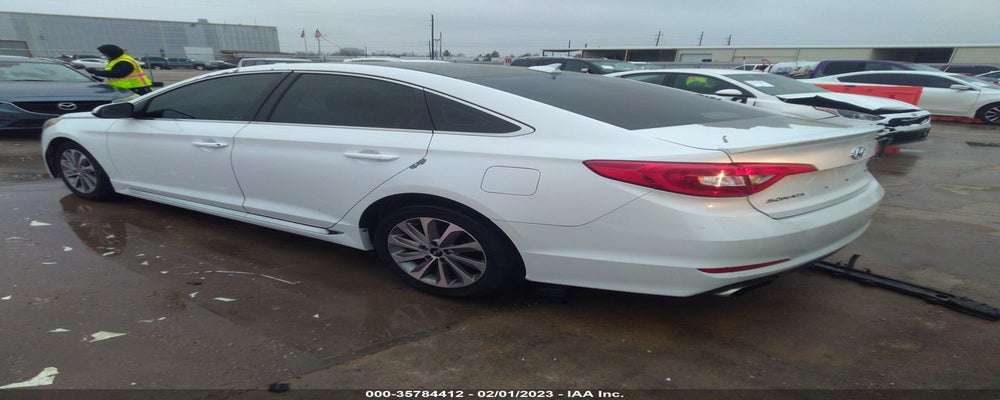 5NPE34AF6FH034379 2015 HYUNDAI SONATA photo no. 3