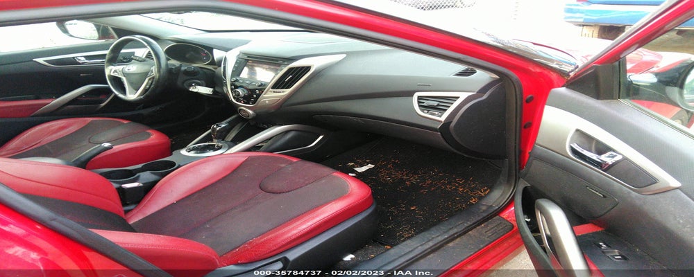 KMHTC6AD6CU054534 2012 HYUNDAI VELOSTER photo no. 5