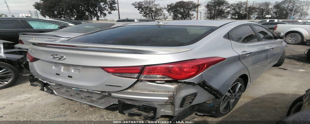 KMHDH4AE9FU234324 2015 HYUNDAI ELANTRA photo no. 4