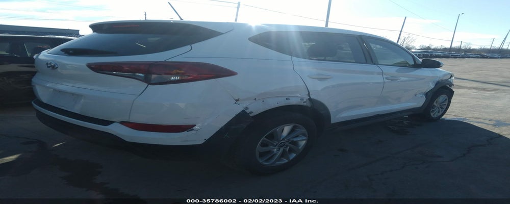 KM8J23A43GU233693 2016 HYUNDAI TUCSON photo no. 4