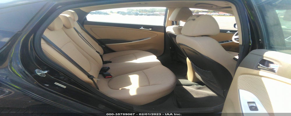 KMHCU4AEXDU283729 2013 HYUNDAI ACCENT photo no. 8