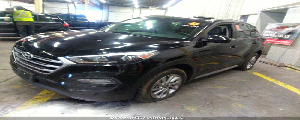 KM8J33A48JU646360 2018 HYUNDAI TUCSON photo no. 2