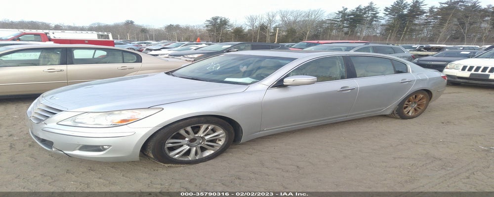 KMHGC4DE4BU120698 2011 HYUNDAI GENESIS photo no. 2