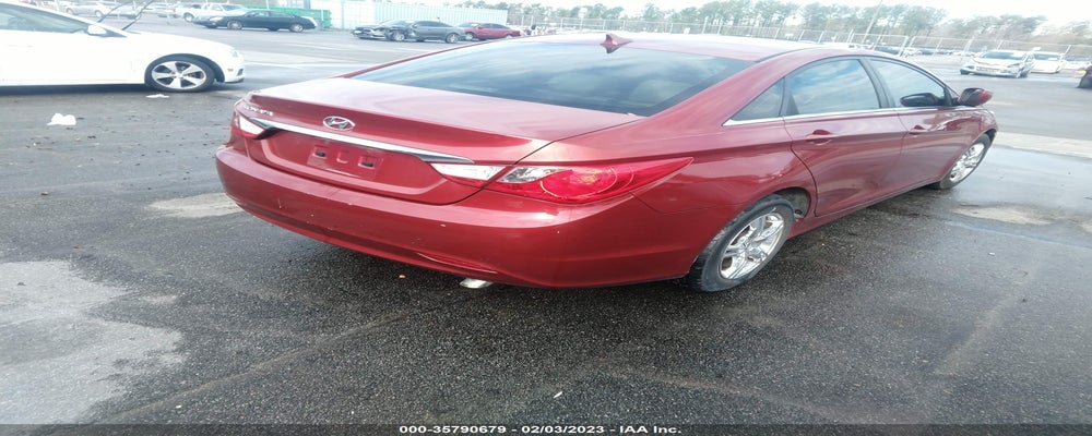 5NPEB4AC2BH041218 2011 HYUNDAI SONATA photo no. 4