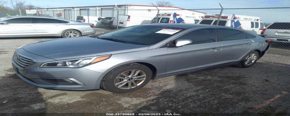 5NPE24AF6HH535925 2017 HYUNDAI SONATA photo no. 2