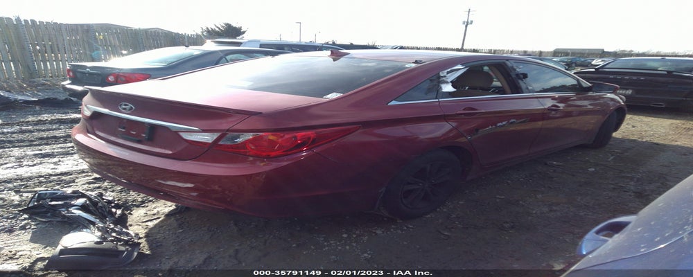 5NPEB4AC2DH798008 2013 HYUNDAI SONATA photo no. 4
