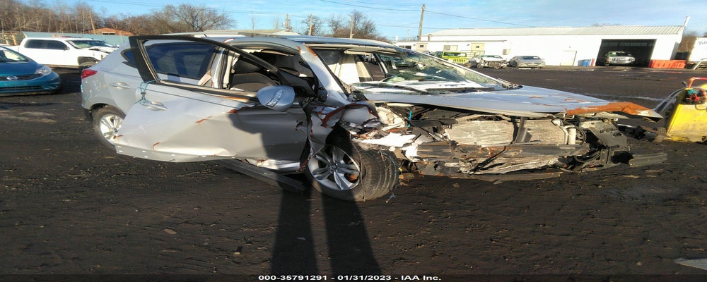 KM8JUCAC5DU743153 2013 HYUNDAI TUCSON photo no. 4