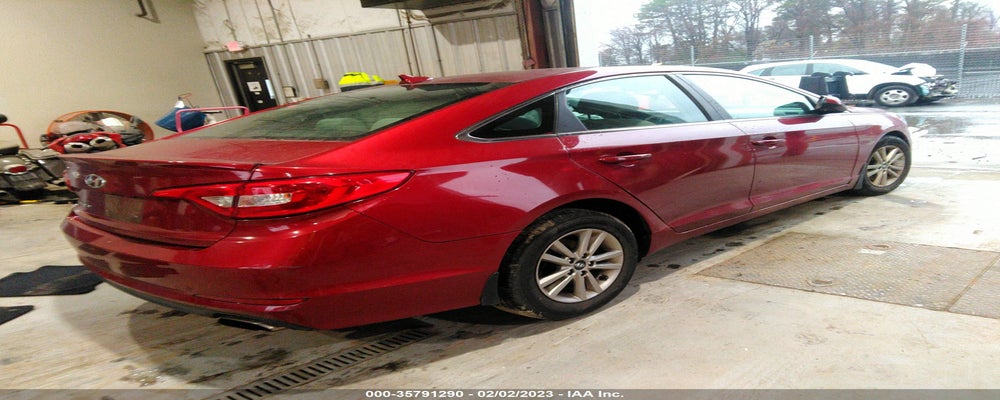 5NPE24AF3FH220254 2015 HYUNDAI SONATA photo no. 4