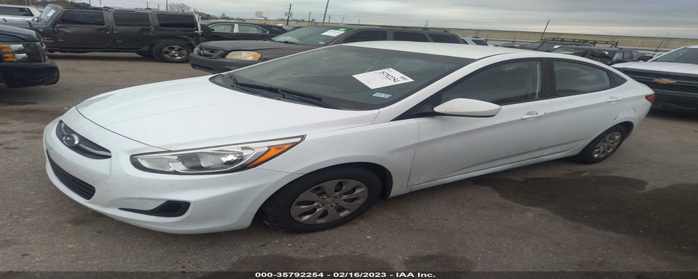 KMHCT4AE5FU883810 2015 HYUNDAI ACCENT photo no. 2