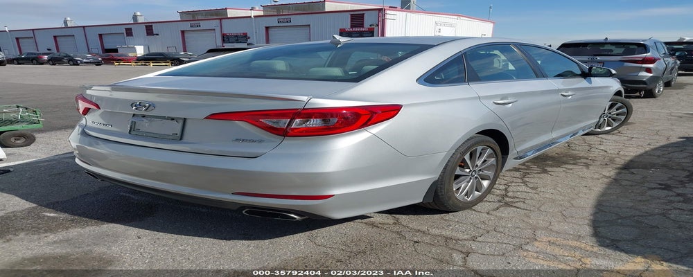 5NPE34AF6GH404912 2016 HYUNDAI SONATA photo no. 4