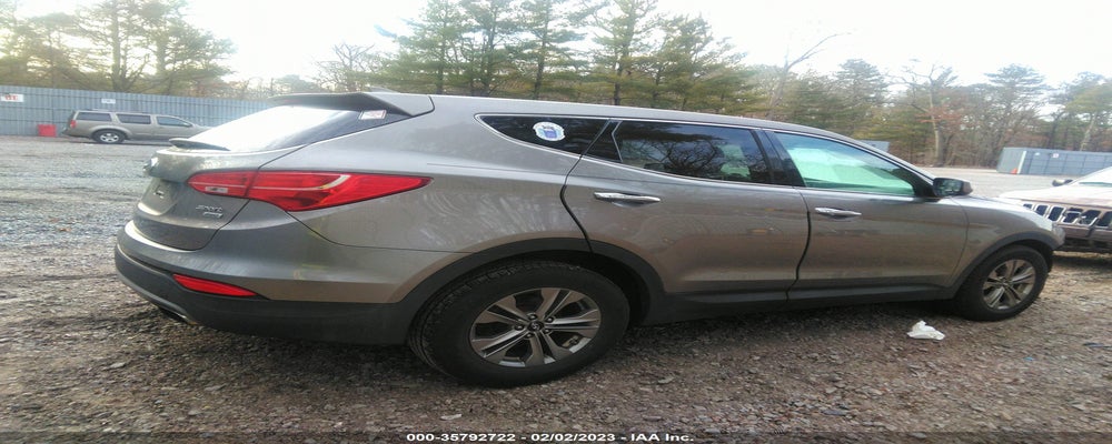 5XYZTDLB5GG358959 2016 HYUNDAI SANTA FE SPORT photo no. 4