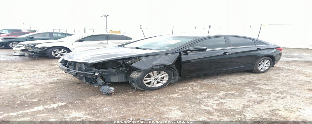 5NPEB4AC5DH508490 2013 HYUNDAI SONATA photo no. 2