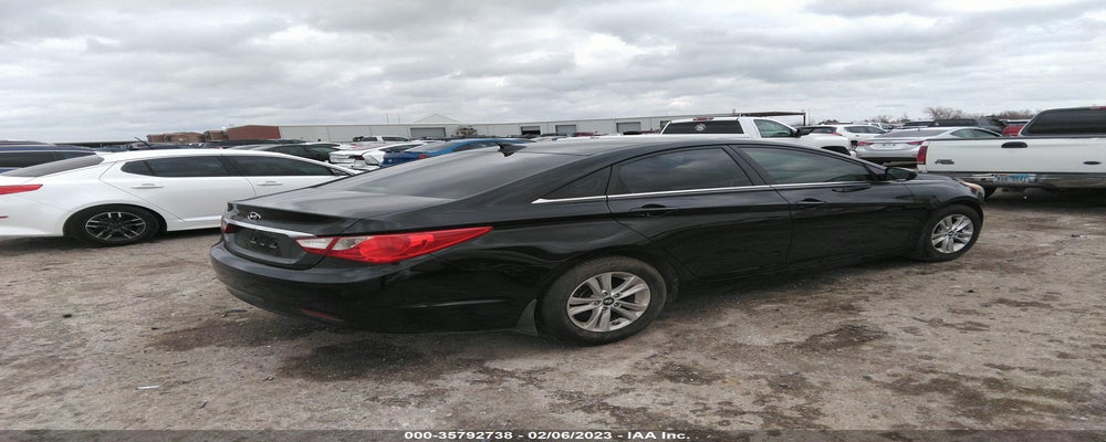 5NPEB4AC5DH508490 2013 HYUNDAI SONATA photo no. 4