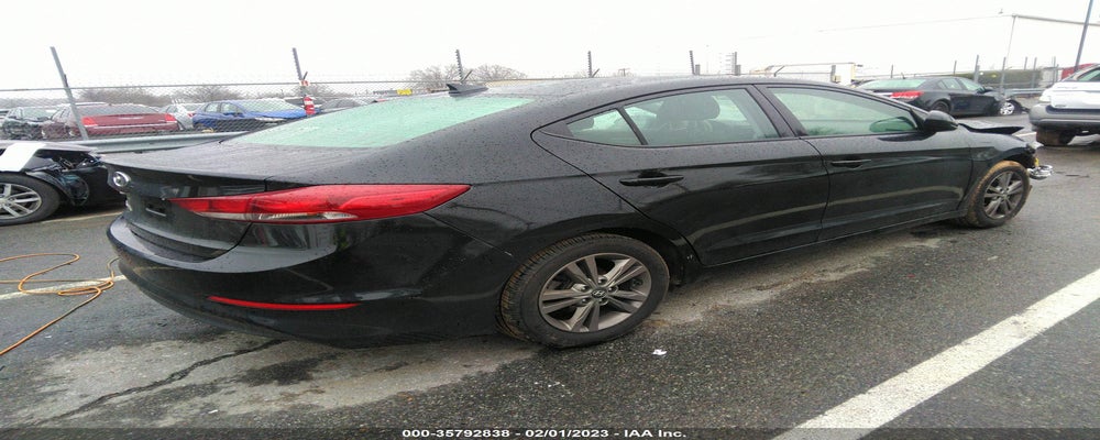 5NPD84LF1JH273082 2018 HYUNDAI ELANTRA photo no. 4