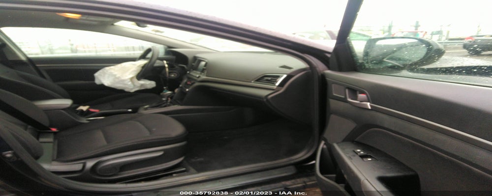 5NPD84LF1JH273082 2018 HYUNDAI ELANTRA photo no. 5