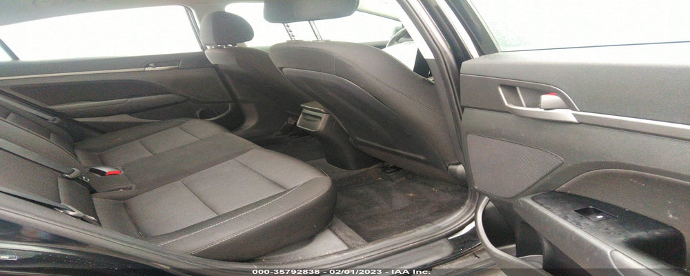 5NPD84LF1JH273082 2018 HYUNDAI ELANTRA photo no. 8