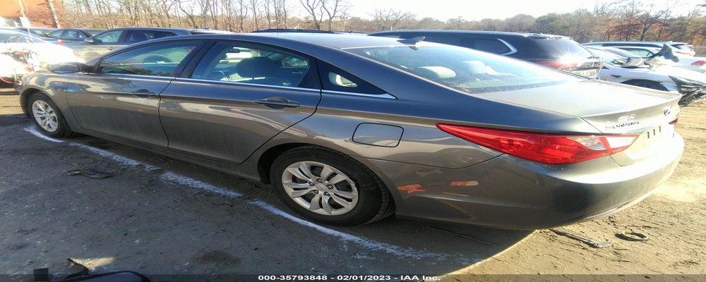 5NPEB4AC4BH216648 2011 HYUNDAI SONATA photo no. 3