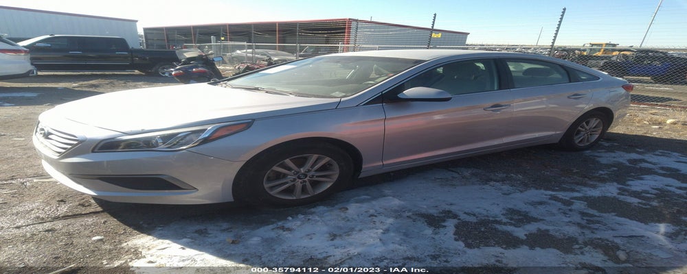 5NPE24AF3HH441761 2017 HYUNDAI SONATA photo no. 2