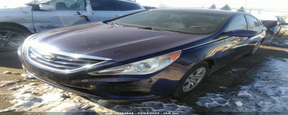 5NPEB4AC8BH056189 2011 HYUNDAI SONATA photo no. 2