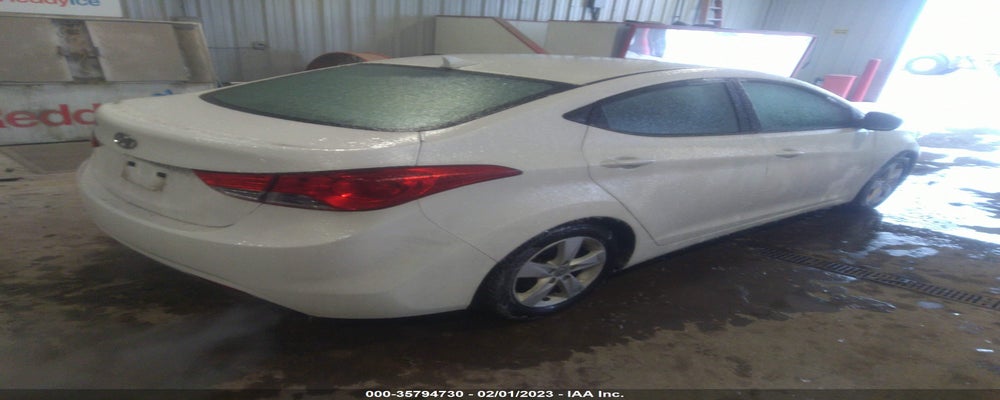 5NPDH4AE3DH203789 2013 HYUNDAI ELANTRA photo no. 4