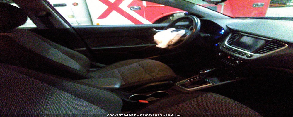 3KPC34A30JE004630 2018 HYUNDAI ACCENT photo no. 5